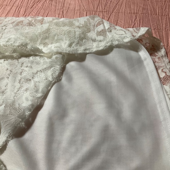 NWT Twink Lady Lace white Dress with lining, Size Large (small large) - Picture 4 of 10